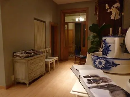 Sparrow's Nest Bed and breakfast 4*