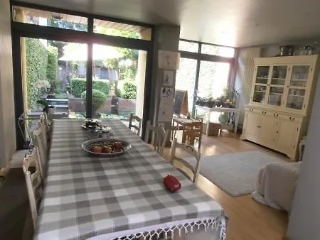Bed and breakfast Sparrow's Nest Gante