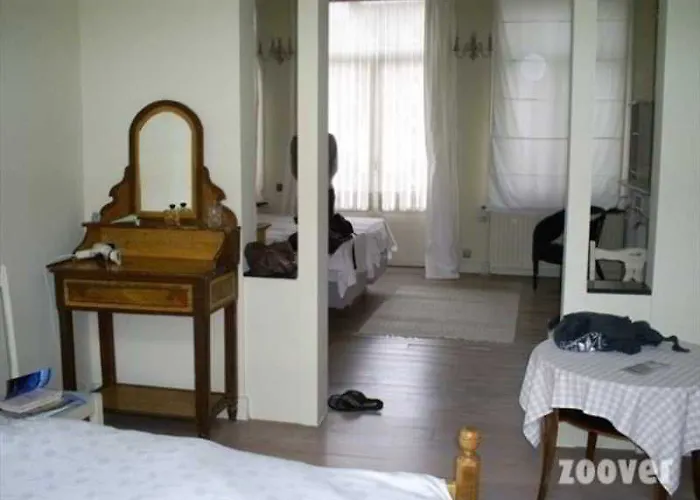 Sparrow's Nest 4* Gante