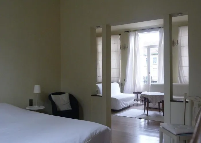 Sparrow's Nest Bed & Breakfast 4*