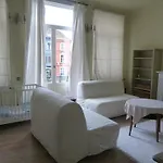 Bed and breakfast Sparrow's Nest 4*