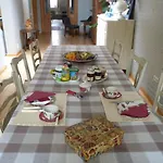 Sparrow's Nest Bed and breakfast