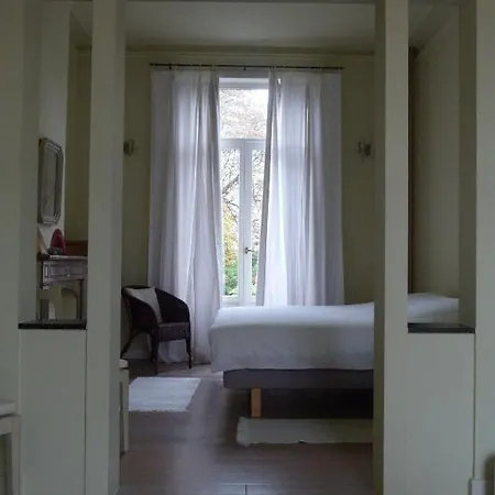 B&B Sparrow's Nest 헨트