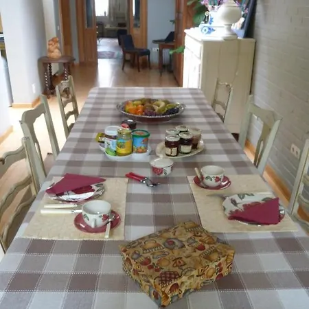 Sparrow's Nest B&B